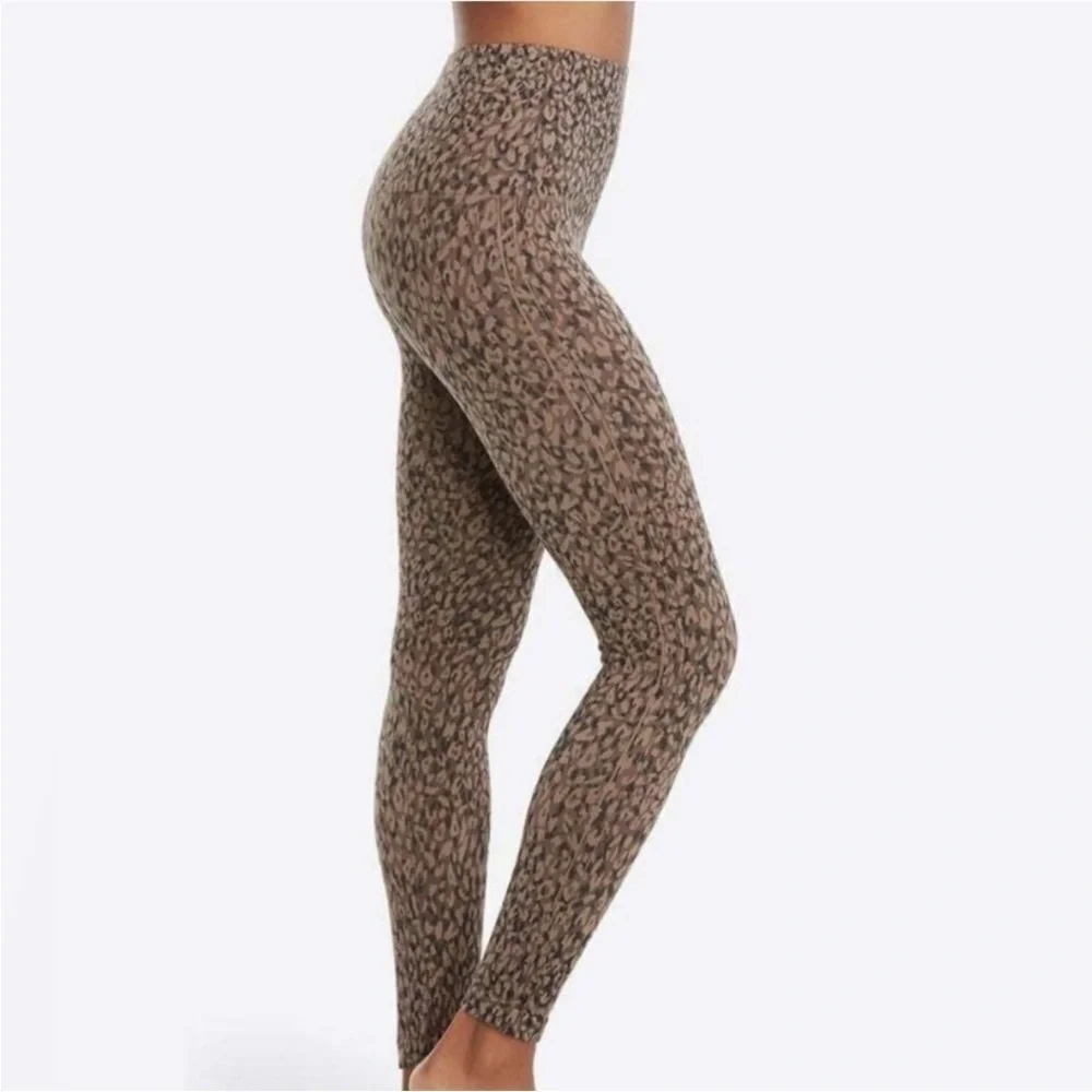 Spanx Look at me now Leopard Print Medium Leggings